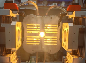 “专精特新企业”朗普光电—16 年深耕特种光源，赋能科研红外线加热全场景需求