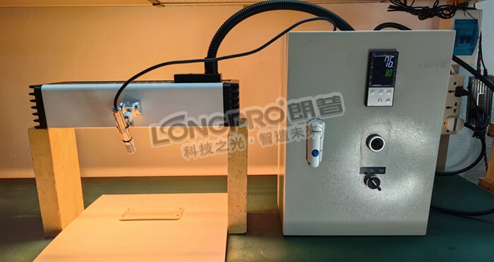 红外线辐射加热器.jpg 红外线辐射加热器.jpg