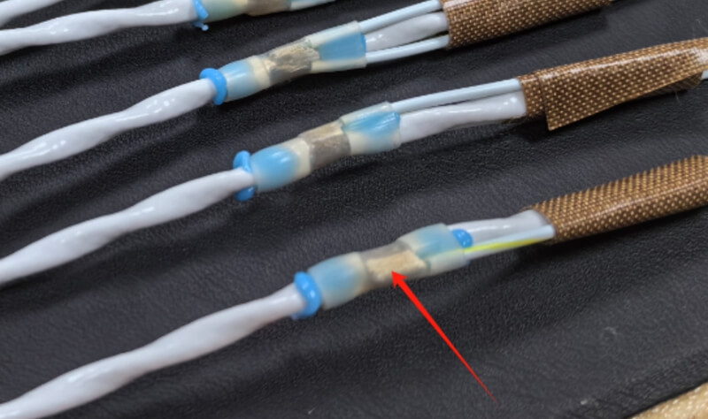 红外线加热焊接.jpg 红外线加热焊接.jpg