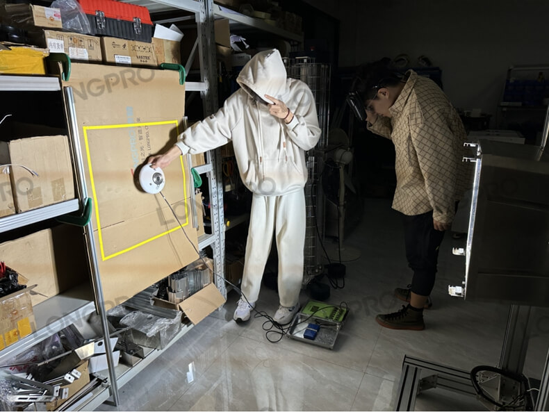 阳光模拟器.jpg 阳光模拟器.jpg